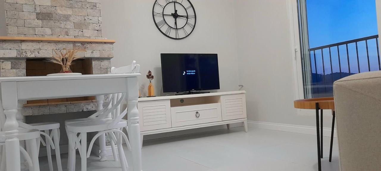 Airport Blue Eye Apartment Dalaman Best Location Also Suitable For Day Rentals Ideal For Air Travelers, 5 Km Close To Airport 外观 照片