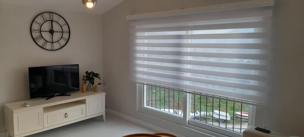Airport Blue Eye Apartment Dalaman Best Location Also Suitable For Day Rentals Ideal For Air Travelers, 5 Km Close To Airport 外观 照片